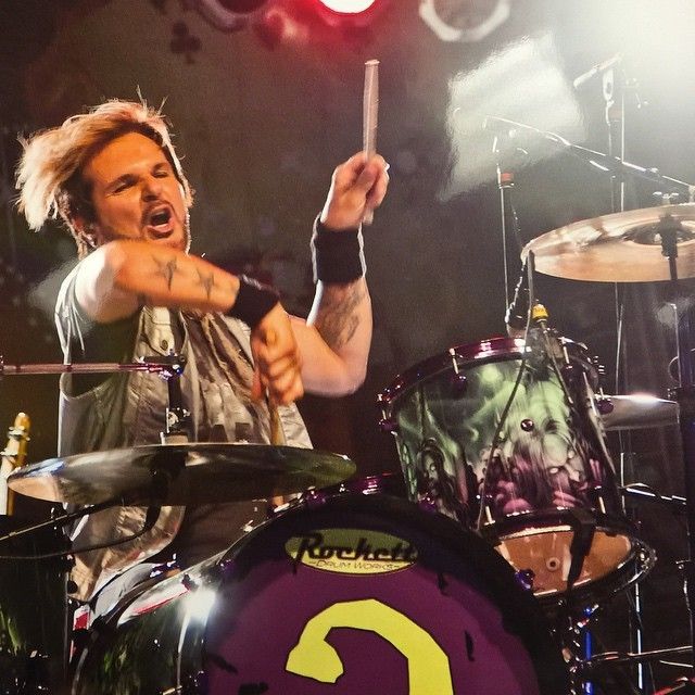 RIKKI ROCKETT On POISON "It's Time For Us To Do Something"