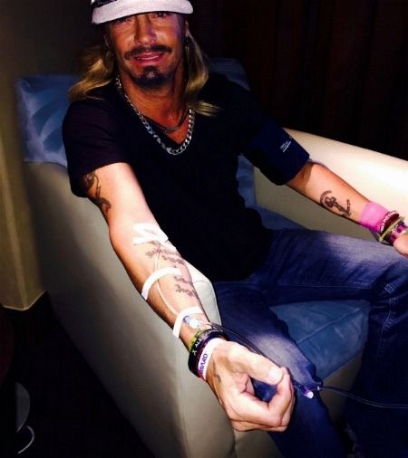 BRET MICHAELS Forced To Postpone Show Due To Illness