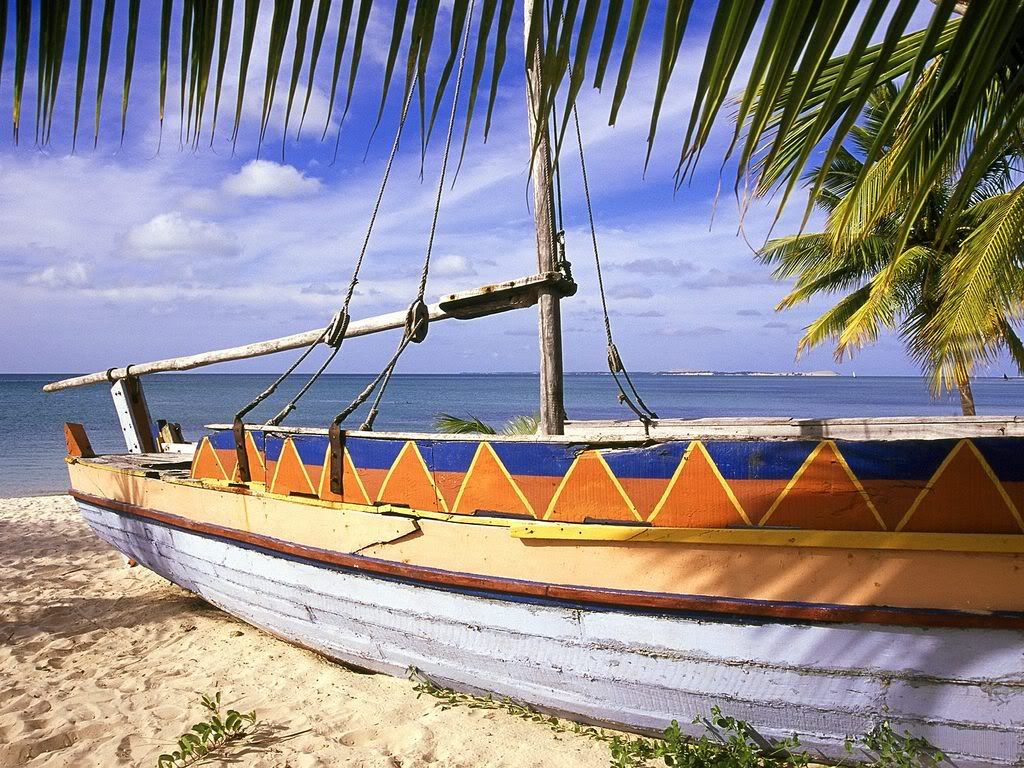 ws_Rusty_Boat_1600x1200.jpg