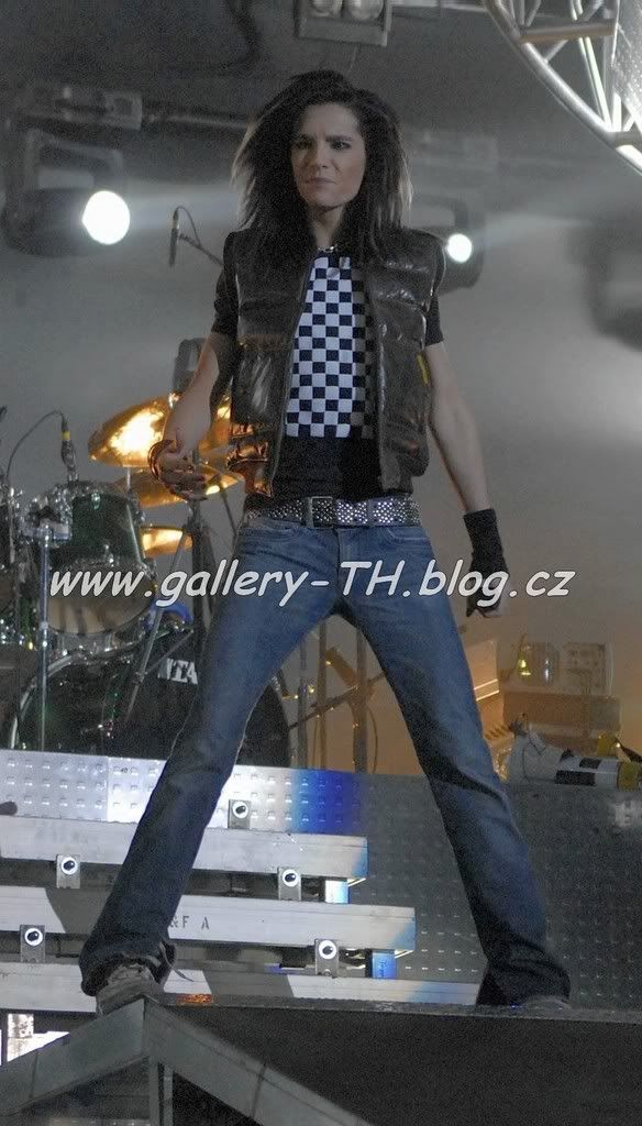 8s7dasd.jpg picture by gallery_th