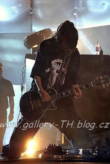 l_c0905d7660ffc999a5946b3ceba3a4cb.jpg picture by gallery_th