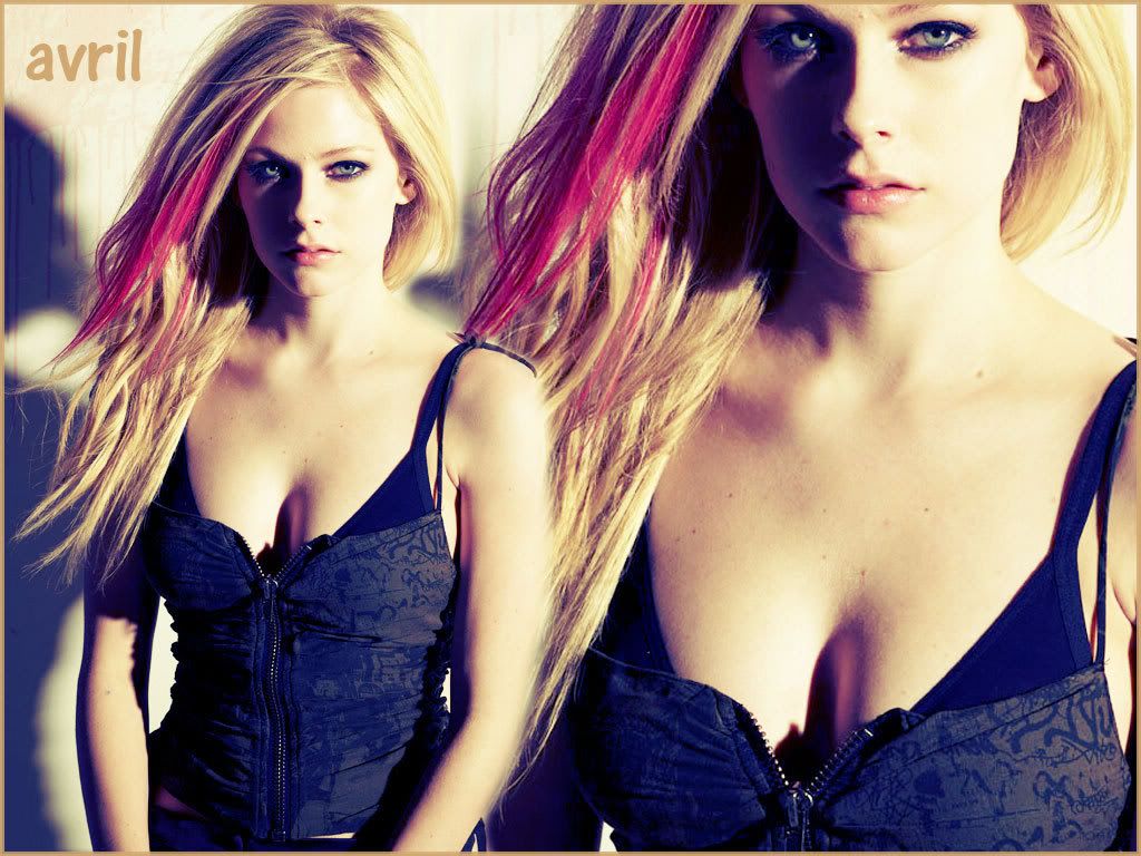 Top Tracks by Avril Lavigne: >> Girlfriend (Party Time 2000 Remix)