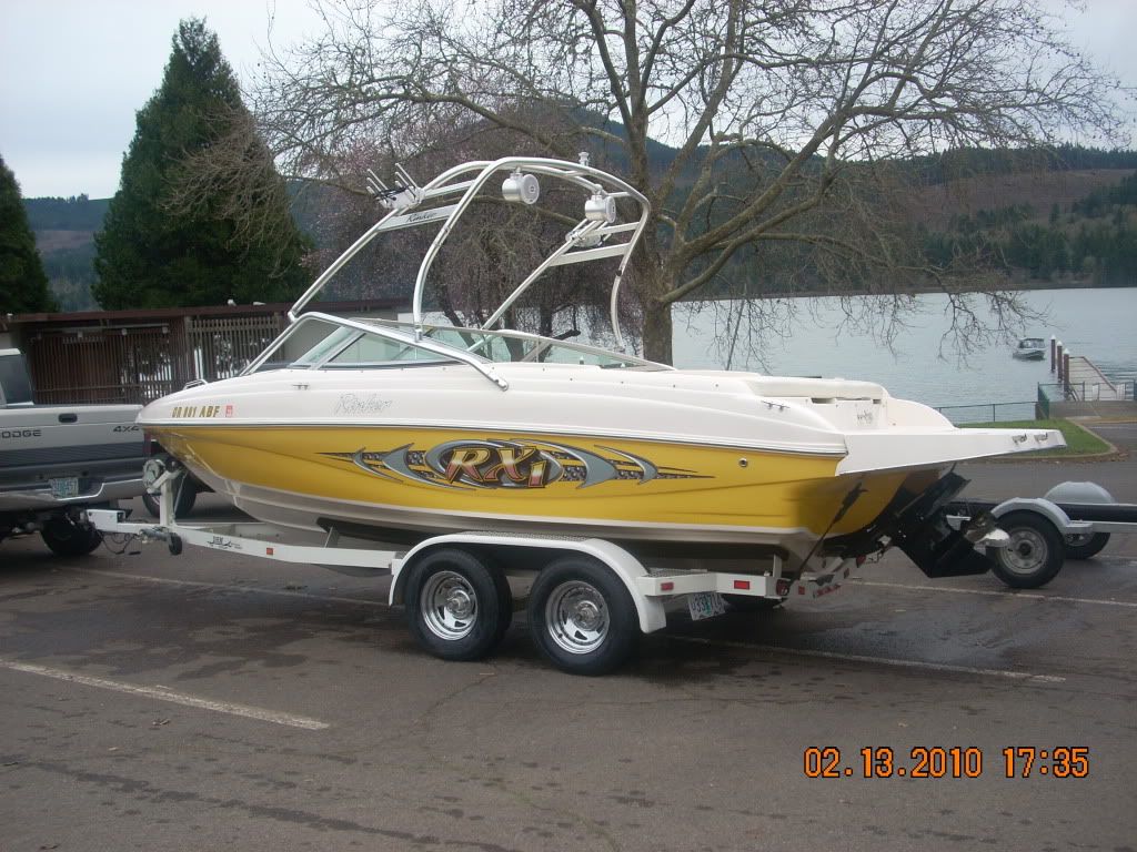 Boat002.jpg