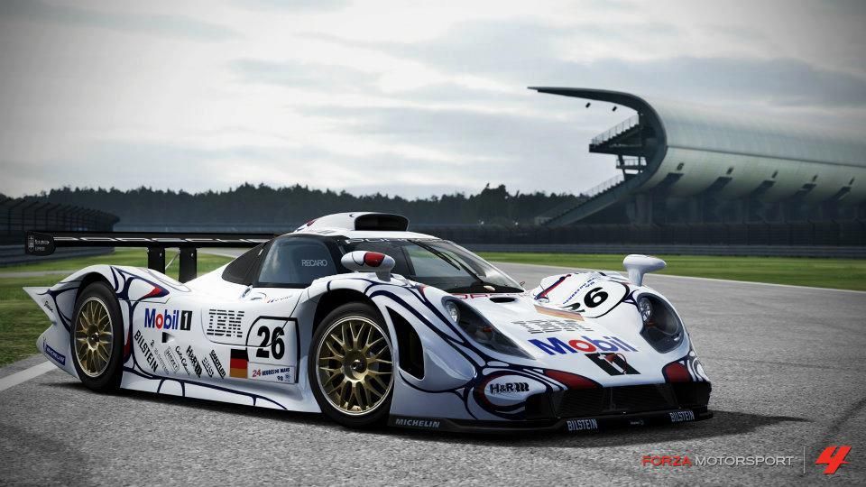 Forza-4-Porsche-Expansion-DLC-Porsche-AG-911.jpg