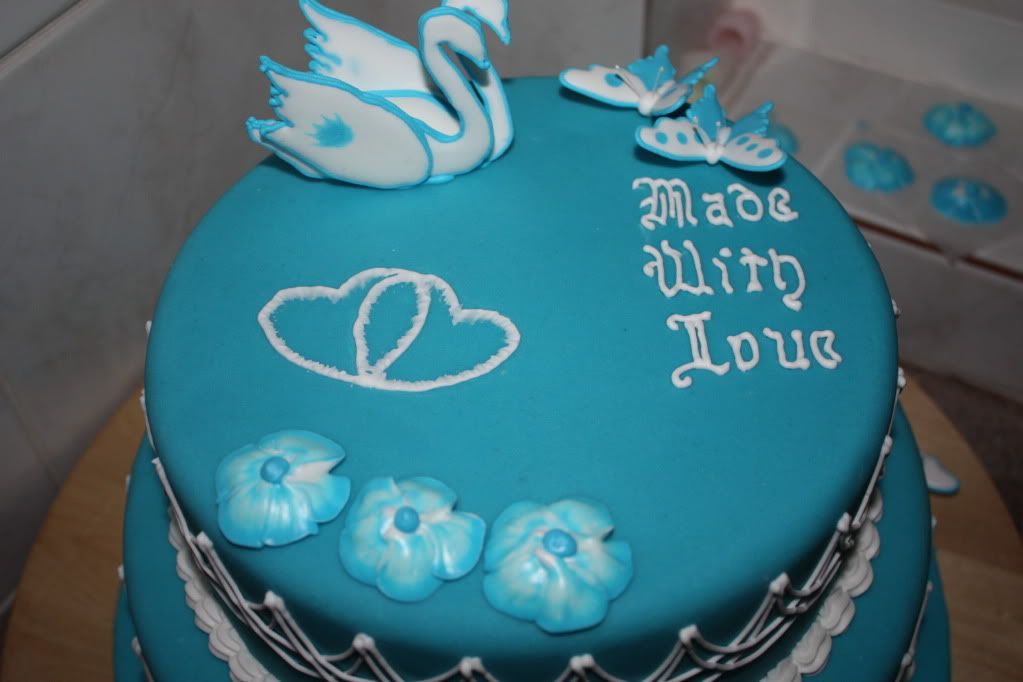 http://i197.photobucket.com/albums/aa210/bijl_2007/Linda/pme3003.jpg