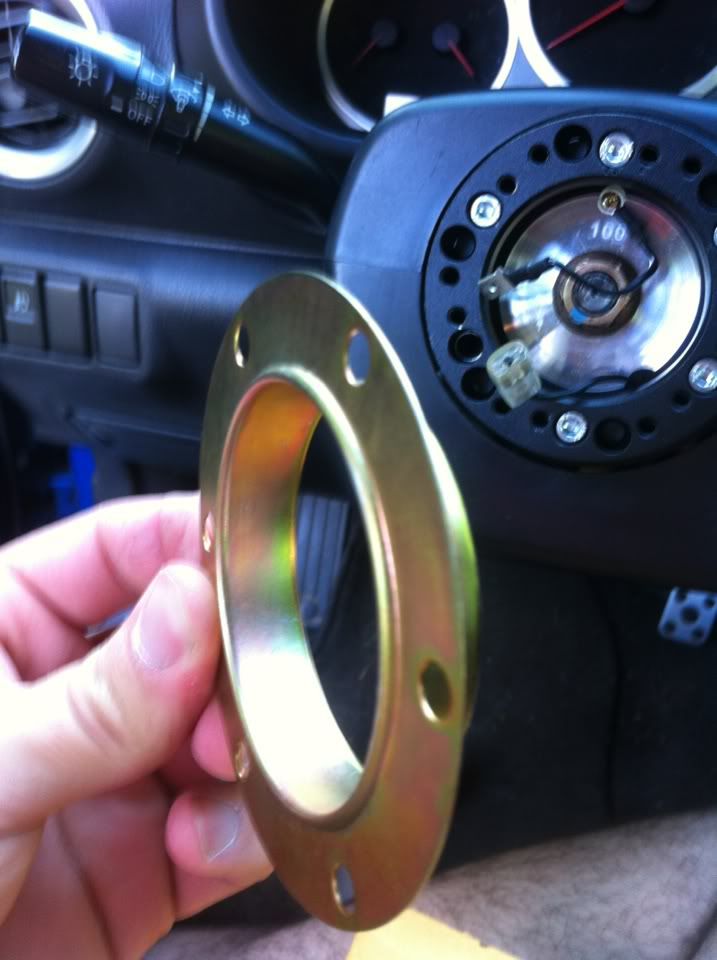 This is a howtoNrg short hub install with proper horn wiring (Nardi