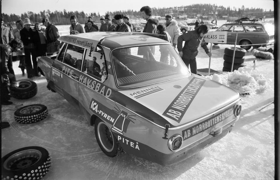 308278_10151103626118264_2073817923_n_zp