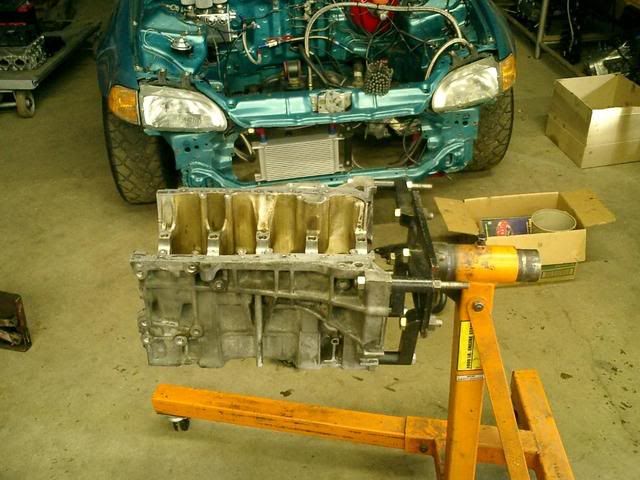 http://i197.photobucket.com/albums/aa271/shrekb18/CRX001.jpg?t=1231114289