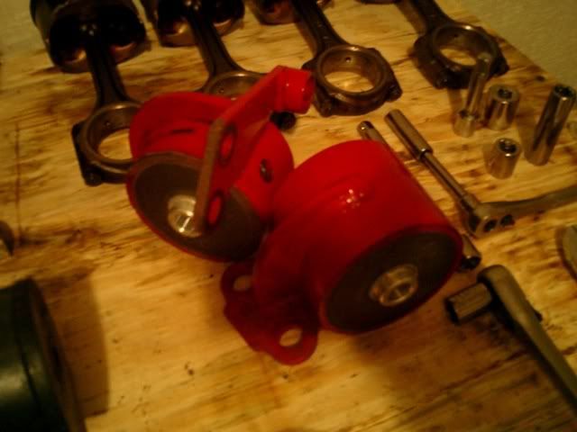 http://i197.photobucket.com/albums/aa271/shrekb18/crx15.jpg?t=1231386355
