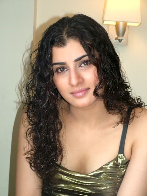 Archana,hot and sexy archana,Vegam Movie Photo Gallery,Vegam movie actress archana photo gallery,Tamil movie Vegam